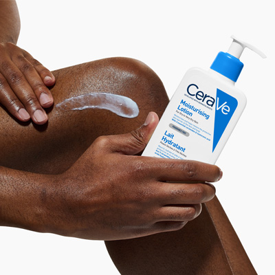 Moisturising lotion on knee - Moisturizers - CeraVe - 1